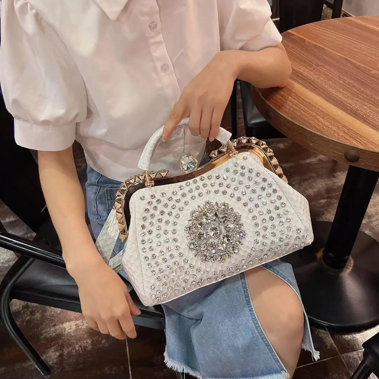 Diamonds Women's  Leather clip Rhinestone Bag