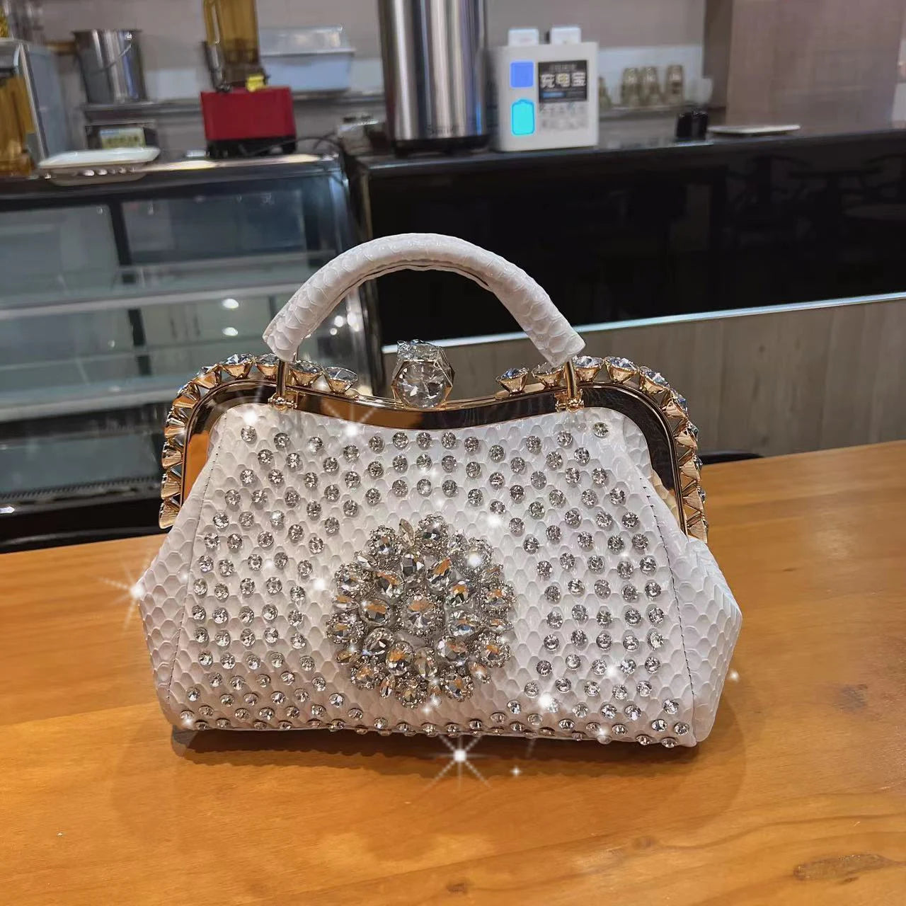 Diamonds Women's  Leather clip Rhinestone Bag