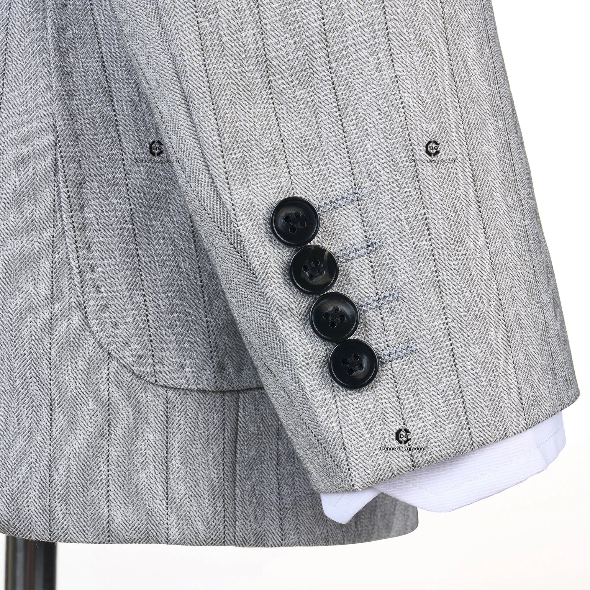 Cenne Des Graoom Striped Double-Breasted Men's Suits With Patch Pocket