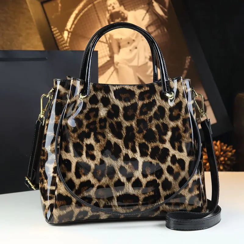 Genuine Leather Women's Fashion Crocodile Print Bucket Bag