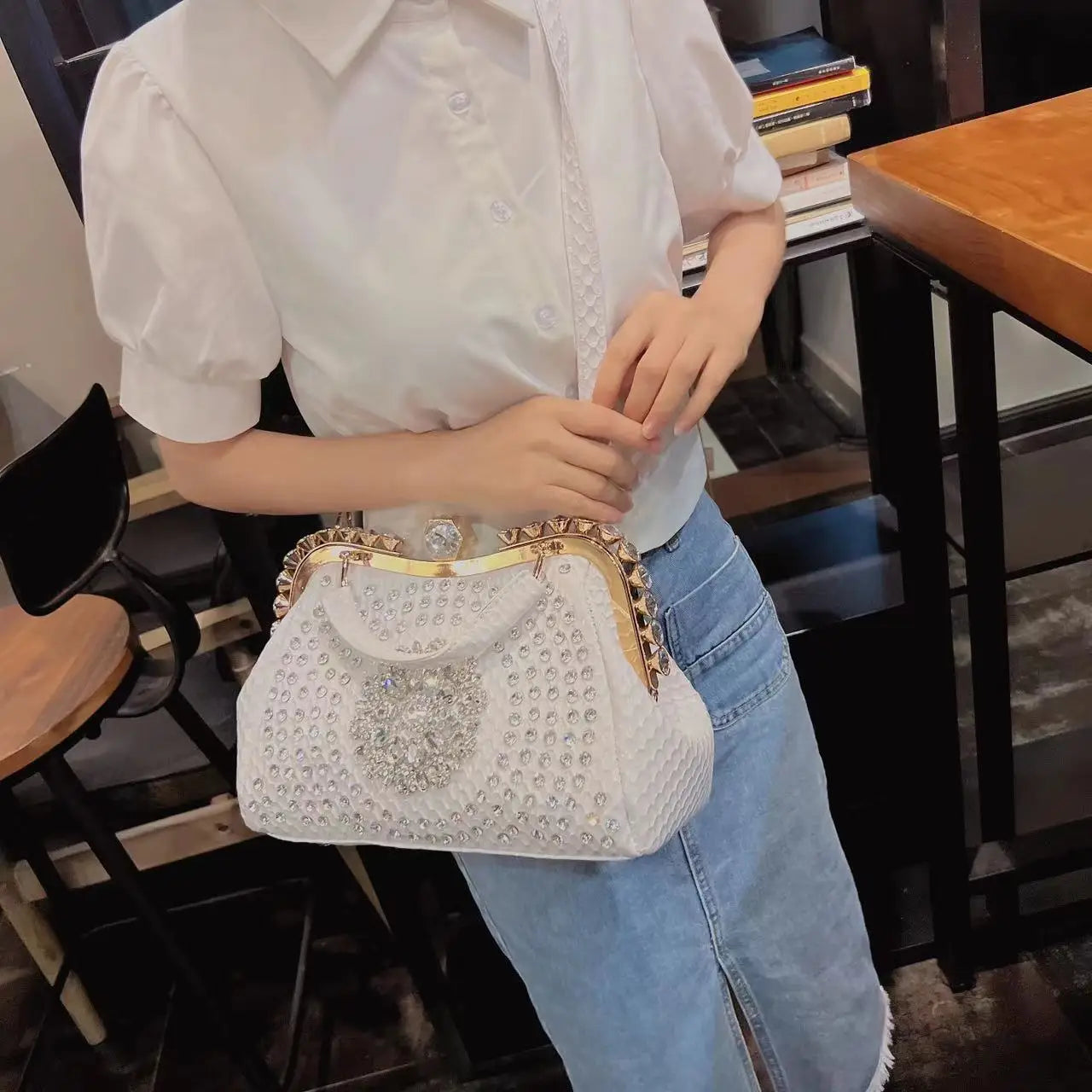 Diamonds Women's  Leather clip Rhinestone Bag