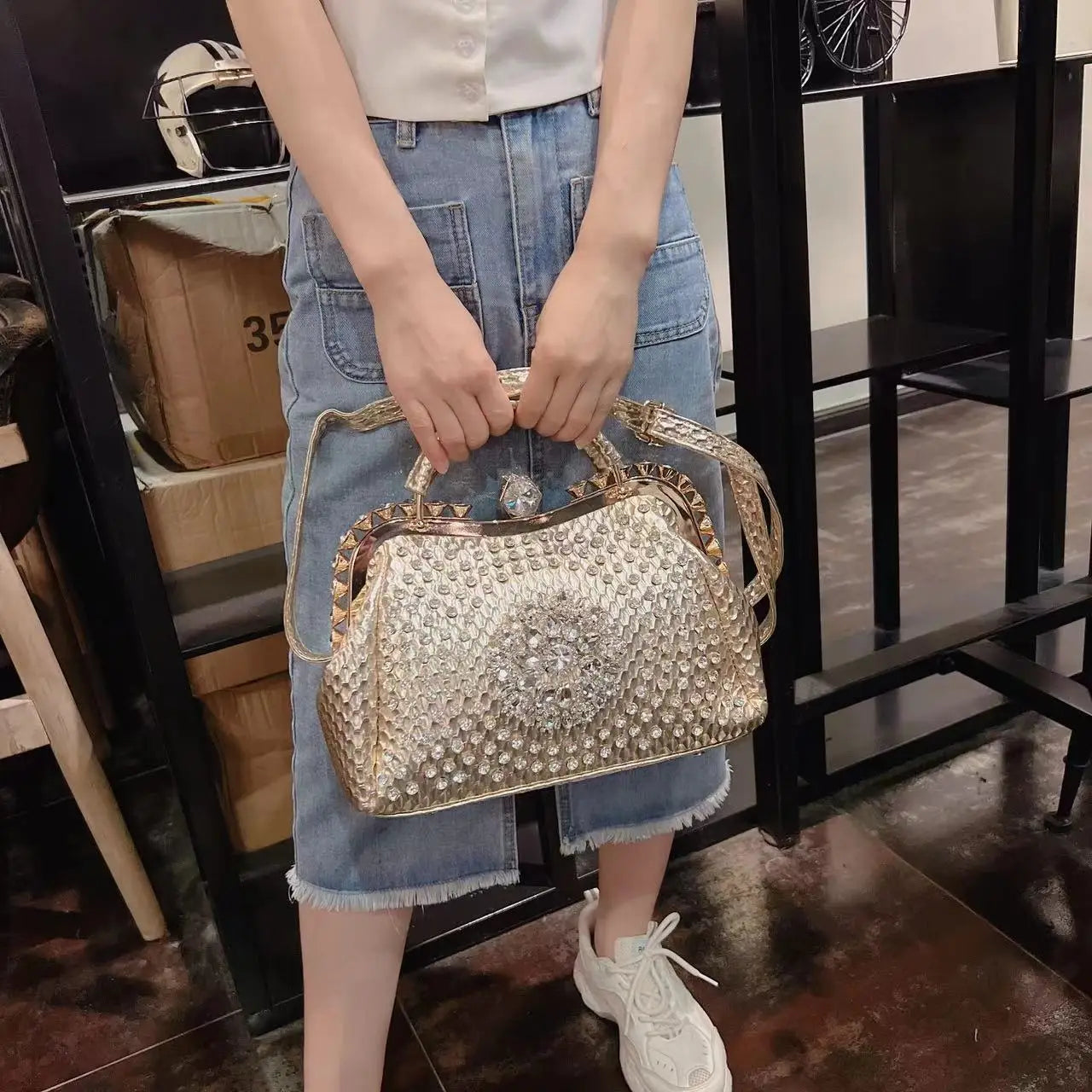 Diamonds Women's  Leather clip Rhinestone Bag