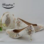 Cargar imagen en el visor de la galería, White pearl women&#39;s wedding shoes with matching bags bride 7cm Thin-heeled peacock ladies Paty shoe and bag Big size
