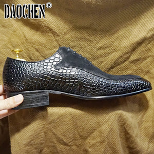 Luxury Men Oxford Shoes Lace up Split Toe Coffee Black Formal Men Dress Shoes Suede Patchwork Crocodile prints Leather Shoes