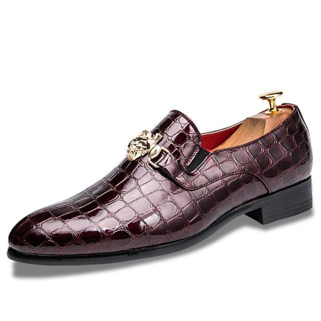 Luxury Crocodile Grain Men Shoes Slip-on Flat Oxfords Shoes Men Casual Fashion Pointed Toe Dress Shoes Business Wedding Shoes