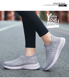 Women Flats Sneakers New Fashion Sneakers for Women Casual Slip On Sock Trainers Women Shoes