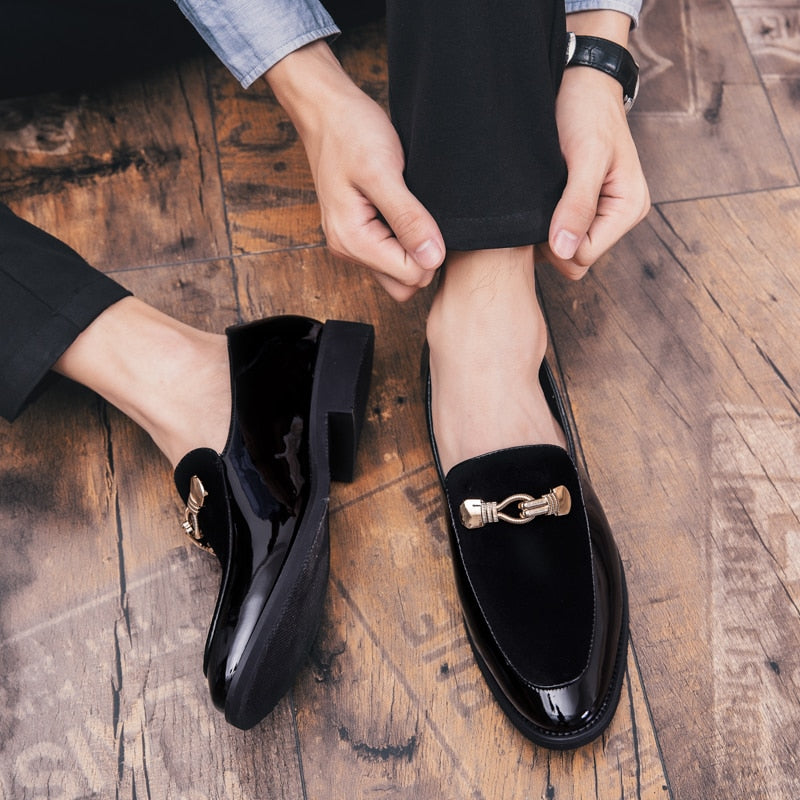 Metal Decoration Suede Driving Shoes Men  Casual Loafers Business Formal Dress Footwear