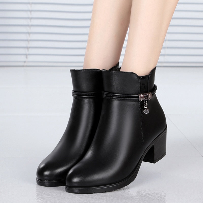 Fashion Soft Leather Women Ankle Boots High Heels Zipper Shoes Warm Fur Winter Boots for Women