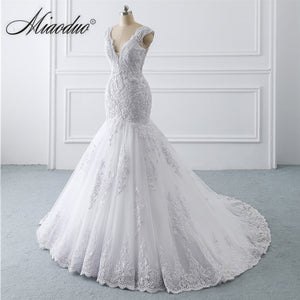 Mermaid Wedding Dresses Sleeveless White V Neck Lace Bridal Dress Marriage Custom Made