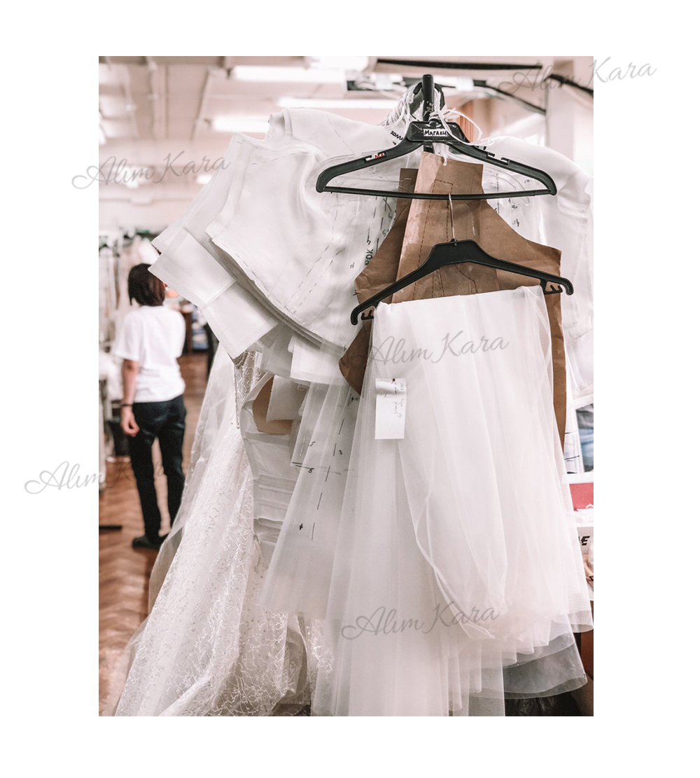 Beaded Wedding Dress Romantic Long Sleeve A-Line Court Train Bridal Gown Princess